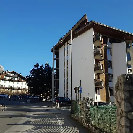 Supermountainski Cortina קורטינה ד'אמפזו